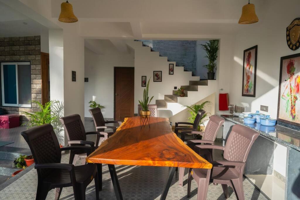 Almond Villa Find Your Paradise Alībāg Exterior foto